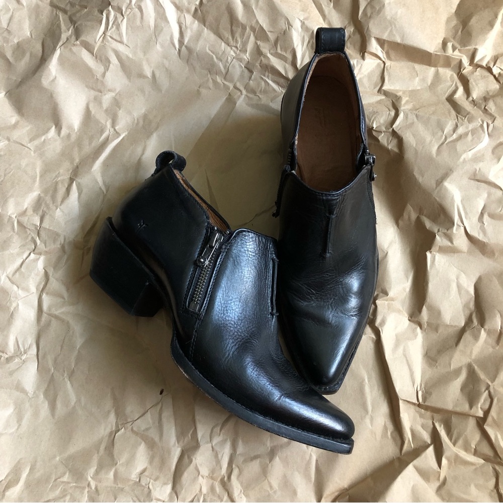 Leather Frye Sacha Moto Short Boot